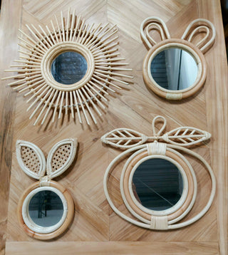 Miroir lapin en rotin
