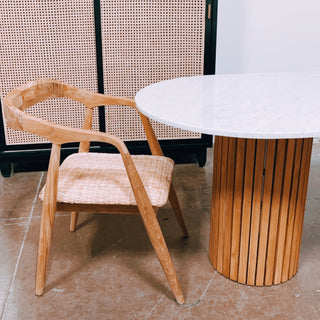 Nouvelle table ovale en marbre Milan