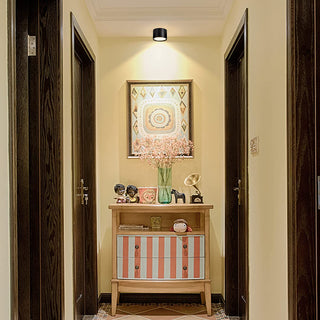 Versatile Wall Lamp, Wireless and Rechargeable