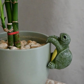 Decorative Hanging Turtle Resin Pot | Whimsical Design