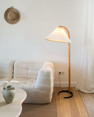 Modern Floor Lamp, Stylish Design