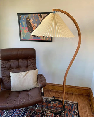 Modern Floor Lamp, Stylish Design