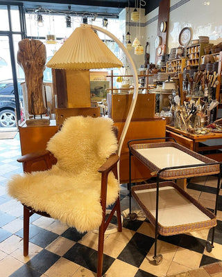 Modern Floor Lamp, Stylish Design