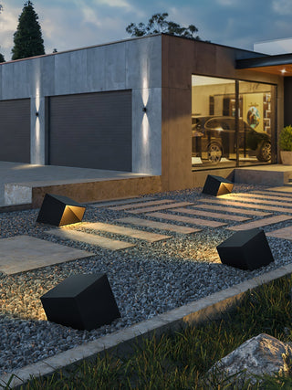 Illuminated Cube Outdoor Light, Solar-Powered