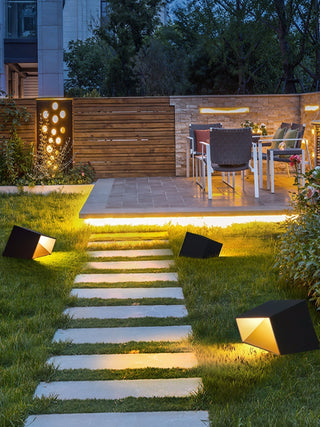 Illuminated Cube Outdoor Light, Solar-Powered