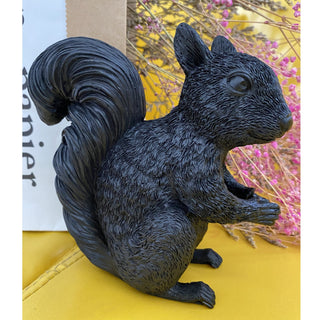 Charming Squirrel Table Lamp, Nordic Style