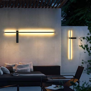 Outdoor Pillar Light, Weather-Resistant