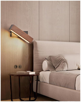 Rotatable wooden LED wall light, adjustable design
