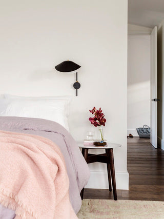 Sleek Wall Sconce, Modern Design