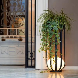 All-Weather Solar Garden Lamp, Bright and Reliable