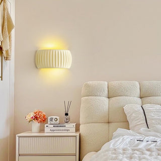 Contemporary Art Deco Resin Ribbed Wall Sconce, Stylish Design